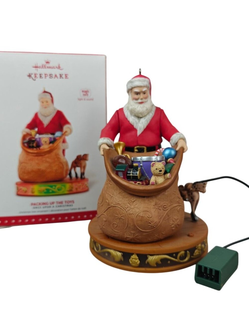 Hallmark 2015 Keepsake Ornament Packing Up The Toys Once Upon A Christmas Santa